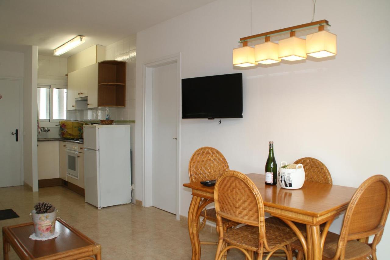 Apartaments Margarita Sabina Pinell 普拉加德阿罗 外观 照片