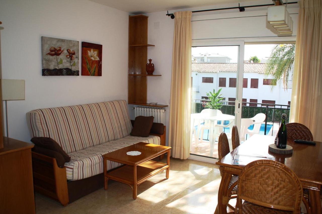 Apartaments Margarita Sabina Pinell 普拉加德阿罗 外观 照片